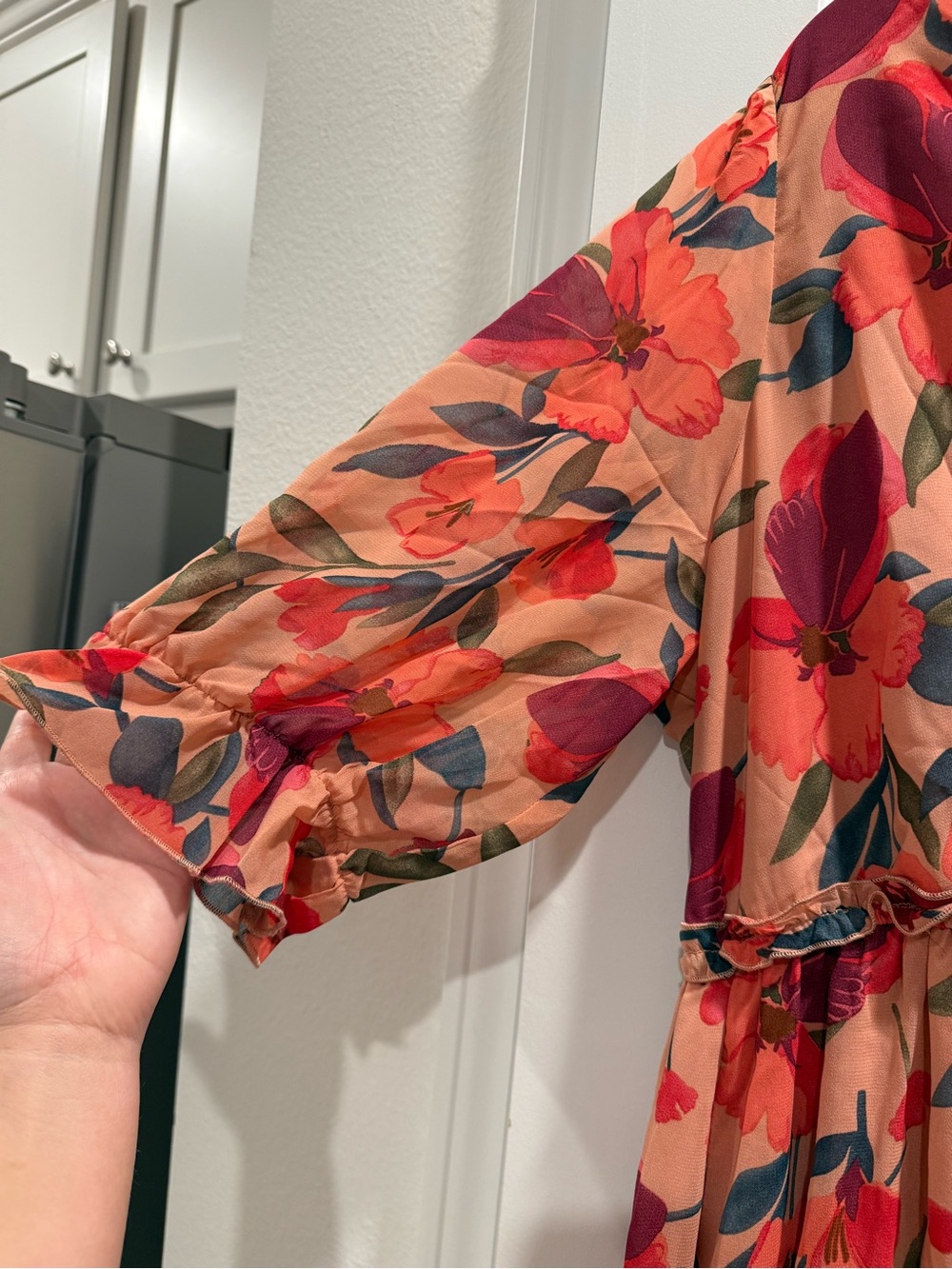 BloomChic Peach Floral V‑Neck Tiered Maxi Dress NWT - Picture 6 of 7